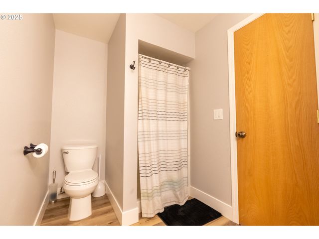 8925 Sw 80TH Ave, Portland, OR 97223