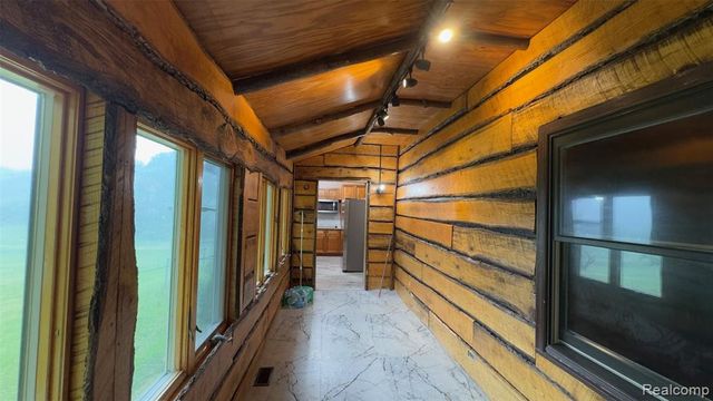 2608 E Sutton Road, Metamora, MI 48455