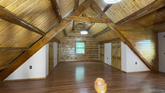 2608 E Sutton Road, Metamora, MI 48455