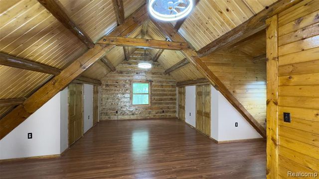 2608 E Sutton Road, Metamora, MI 48455