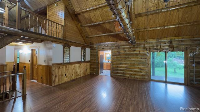 2608 E Sutton Road, Metamora, MI 48455