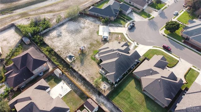 2902 Hackberry Avenue, Mission, TX 78574