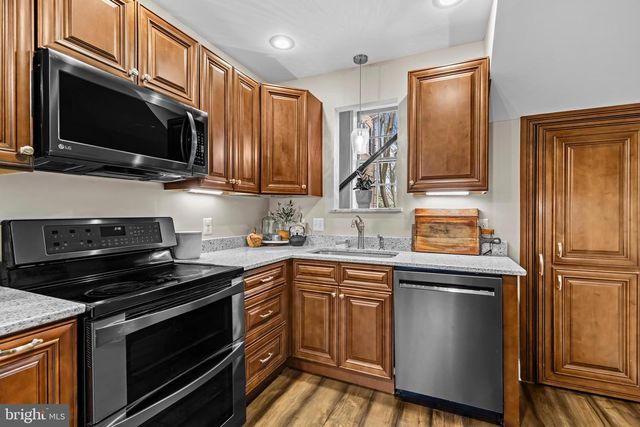 1222 SOPHIA ST, Fredericksburg, VA 22401