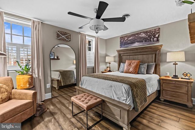 1222 SOPHIA ST, Fredericksburg, VA 22401