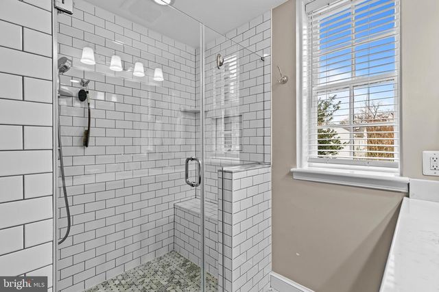 1222 SOPHIA ST, Fredericksburg, VA 22401