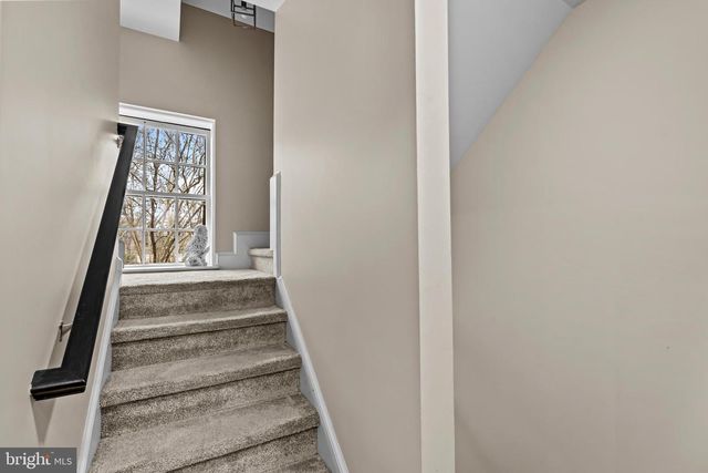 1222 SOPHIA ST, Fredericksburg, VA 22401