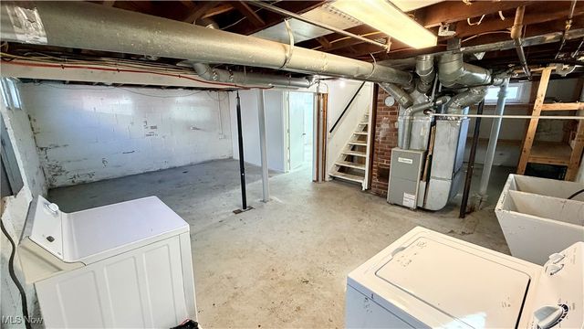 1224 Lindsay Avenue, Akron, OH 44306