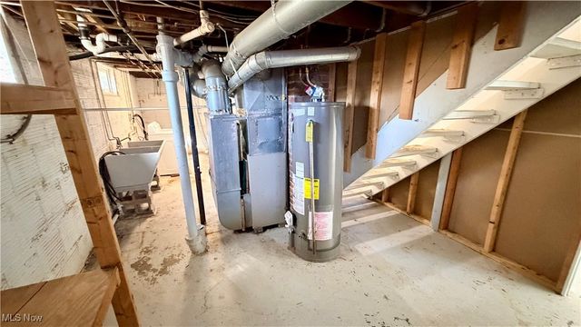 1224 Lindsay Avenue, Akron, OH 44306