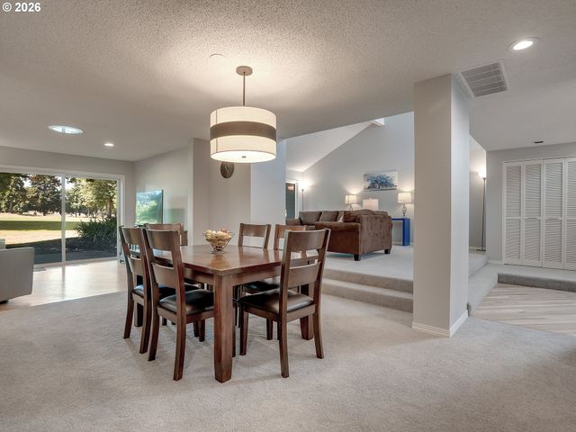 7680 Sw ARBOR LAKE Ct, Wilsonville, OR 97070