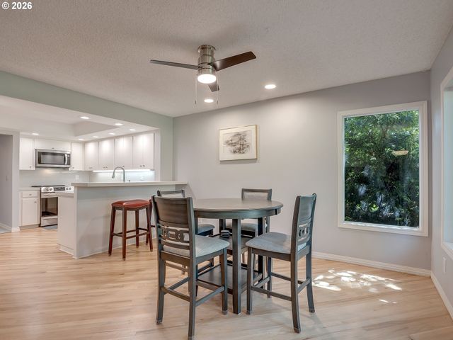 7680 Sw ARBOR LAKE Ct, Wilsonville, OR 97070