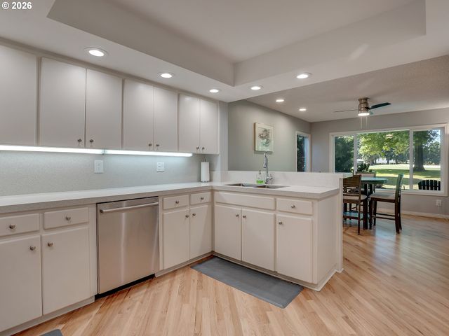 7680 Sw ARBOR LAKE Ct, Wilsonville, OR 97070