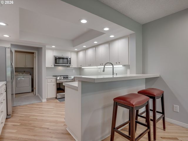 7680 Sw ARBOR LAKE Ct, Wilsonville, OR 97070