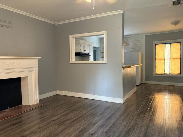 130 E Prospect, Shreveport, LA 71104