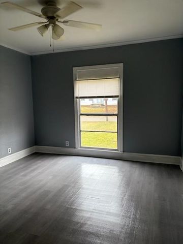 130 E Prospect, Shreveport, LA 71104