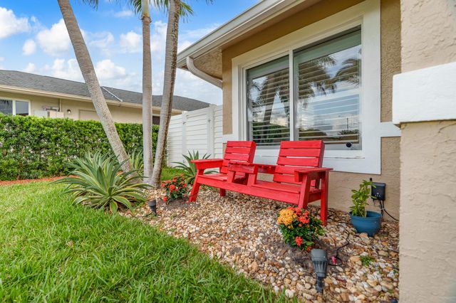 533 NE 1st Avenue, Deerfield Beach, FL 33441