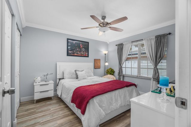 533 NE 1st Avenue, Deerfield Beach, FL 33441