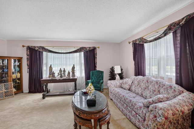 935 Prospect Boulevard, Waterloo, IA 50701