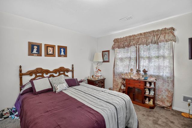 935 Prospect Boulevard, Waterloo, IA 50701