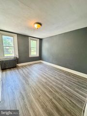 1352 GILLINGHAM ST, Philadelphia, PA 19124