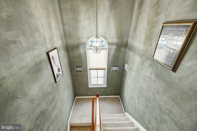 217 CHURCH GATE LN, Gaithersburg, MD 20878