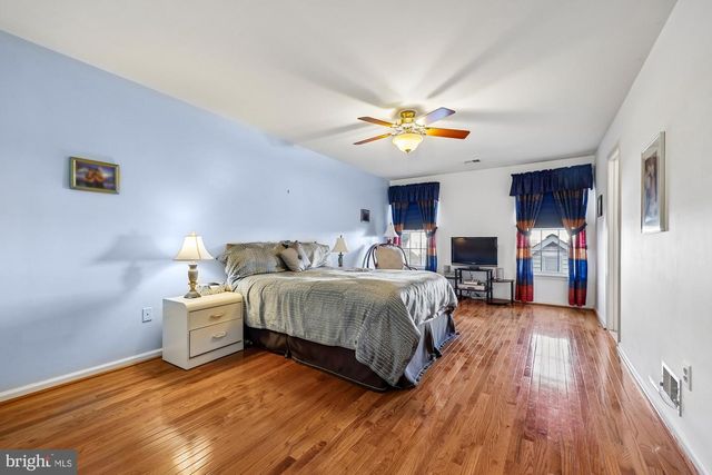 217 CHURCH GATE LN, Gaithersburg, MD 20878