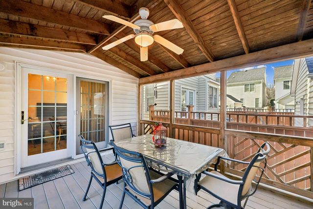 217 CHURCH GATE LN, Gaithersburg, MD 20878