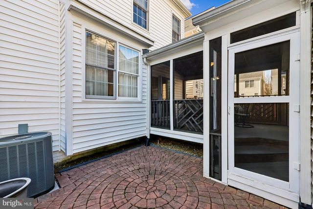 217 CHURCH GATE LN, Gaithersburg, MD 20878