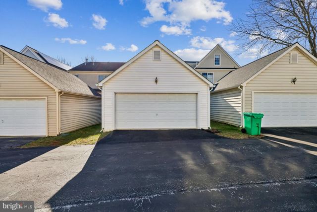 217 CHURCH GATE LN, Gaithersburg, MD 20878