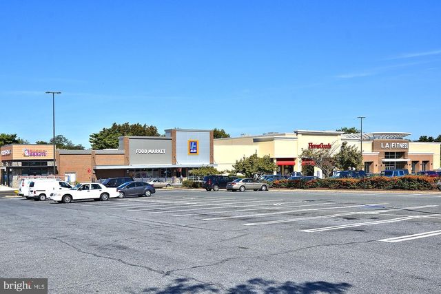 217 CHURCH GATE LN, Gaithersburg, MD 20878