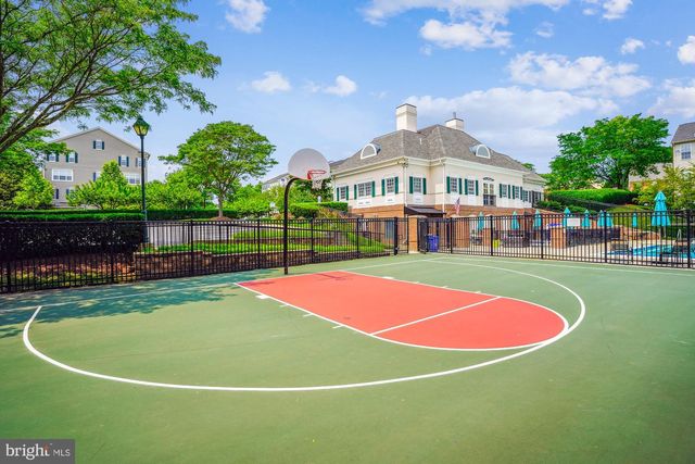 217 CHURCH GATE LN, Gaithersburg, MD 20878