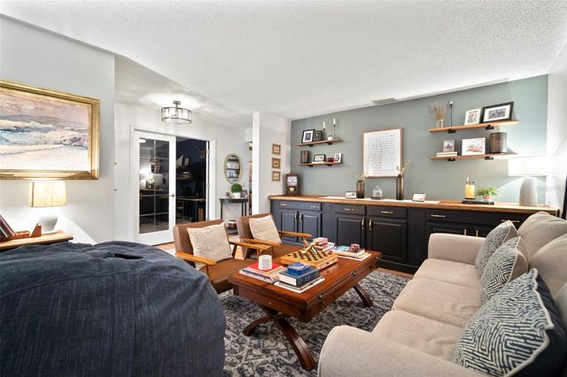 14801 OAK VINE DRIVE, Lutz, FL 33559