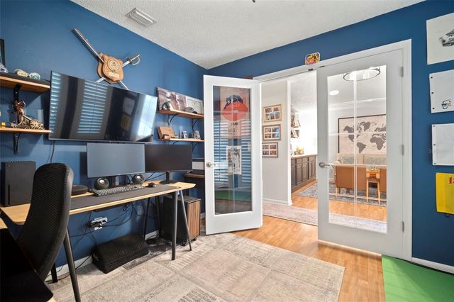 14801 OAK VINE DRIVE, Lutz, FL 33559