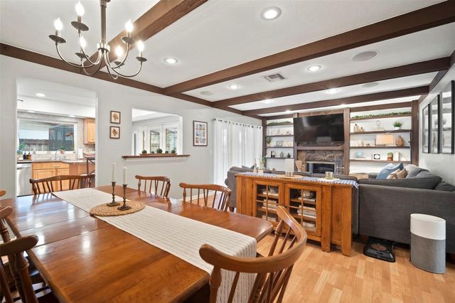 14801 OAK VINE DRIVE, Lutz, FL 33559