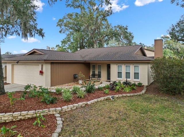 14801 OAK VINE DRIVE, Lutz, FL 33559