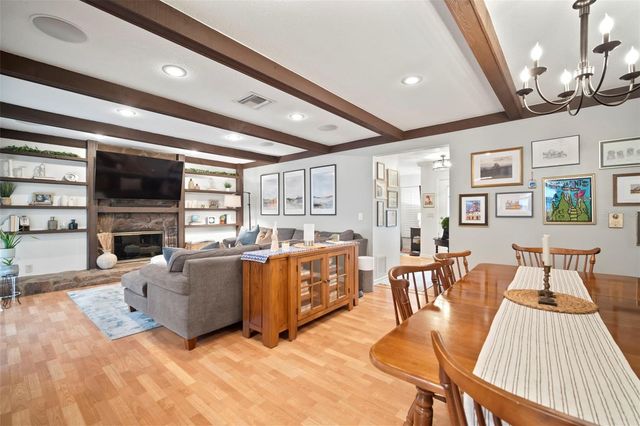 14801 OAK VINE DRIVE, Lutz, FL 33559