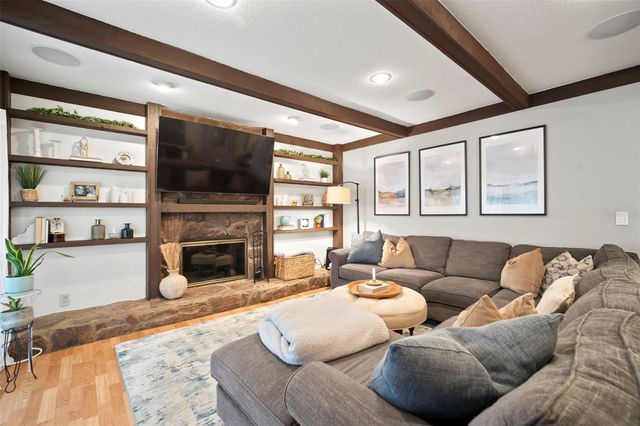 14801 OAK VINE DRIVE, Lutz, FL 33559