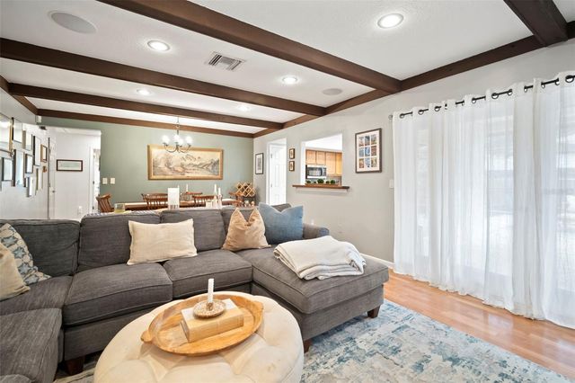 14801 OAK VINE DRIVE, Lutz, FL 33559