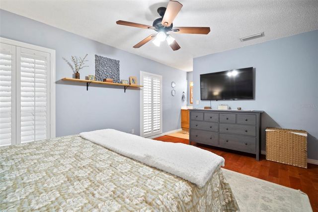 14801 OAK VINE DRIVE, Lutz, FL 33559