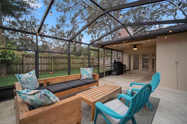 14801 OAK VINE DRIVE, Lutz, FL 33559