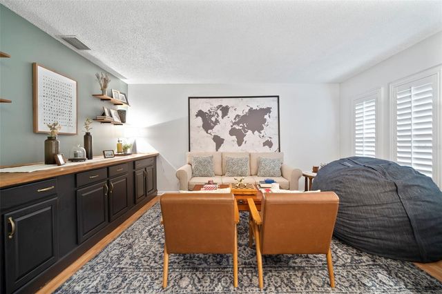 14801 OAK VINE DRIVE, Lutz, FL 33559