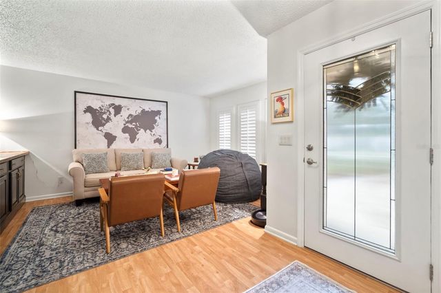 14801 OAK VINE DRIVE, Lutz, FL 33559