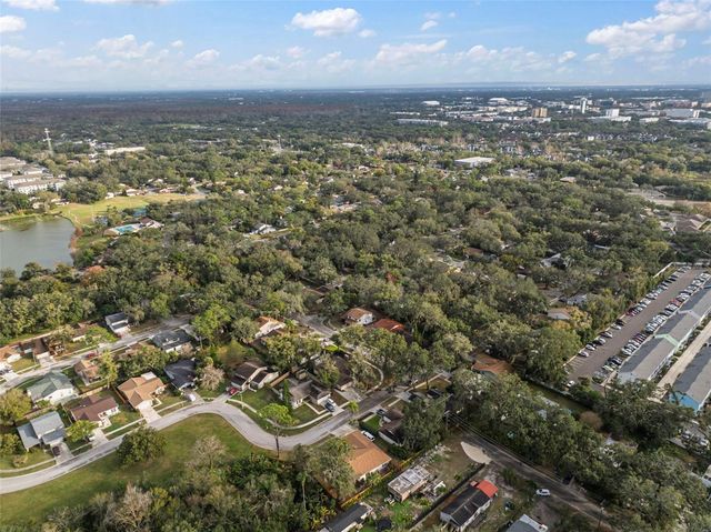 14801 OAK VINE DRIVE, Lutz, FL 33559