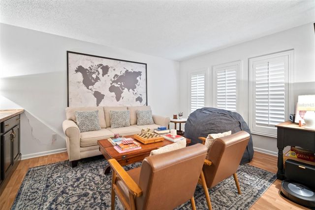 14801 OAK VINE DRIVE, Lutz, FL 33559