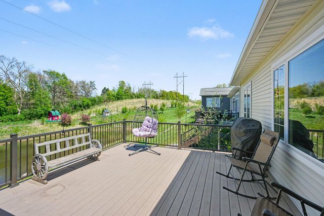 5886 Sheffield Terrace NE, Prior Lake, MN 55372