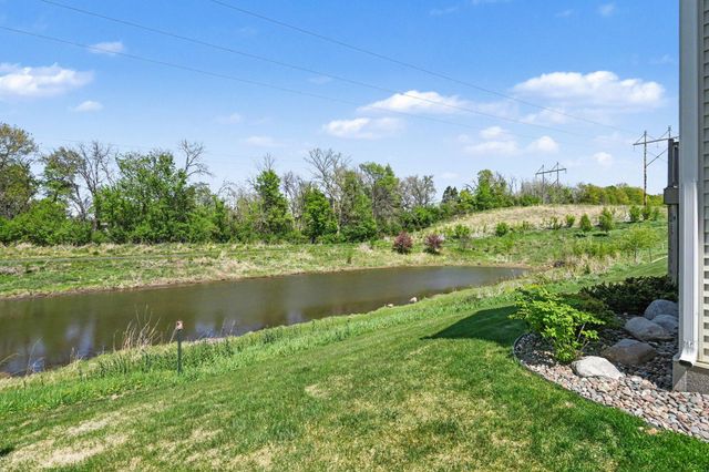 5886 Sheffield Terrace NE, Prior Lake, MN 55372