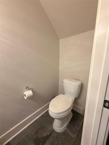 1101 Grove BLVD 502, Austin, TX 78741