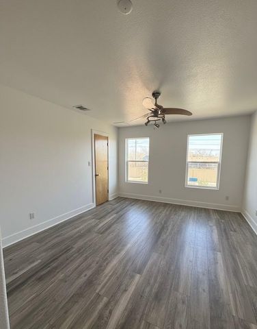 1101 Grove BLVD 502, Austin, TX 78741