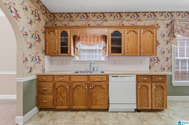 113 ANNIE LANE, Pleasant Grove, AL 35127