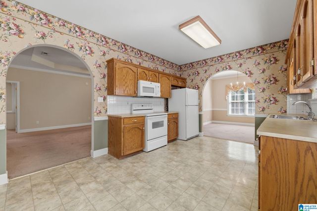 113 ANNIE LANE, Pleasant Grove, AL 35127