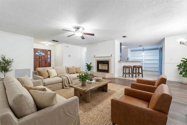 111 Lobelia Rd, St Augustine, FL 32086